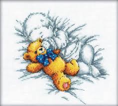 Patrón de Punto de Cruz: Niño Dormido con Oso de Peluche - RTO RTM 158