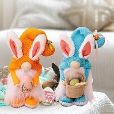 Gnomos y Conejos de Pascua: Decoración de Peluche Hecha a Mano