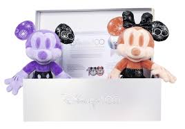 Set Exclusivo 100 Años Disney: Figuras de Peluche Mickey y Minnie